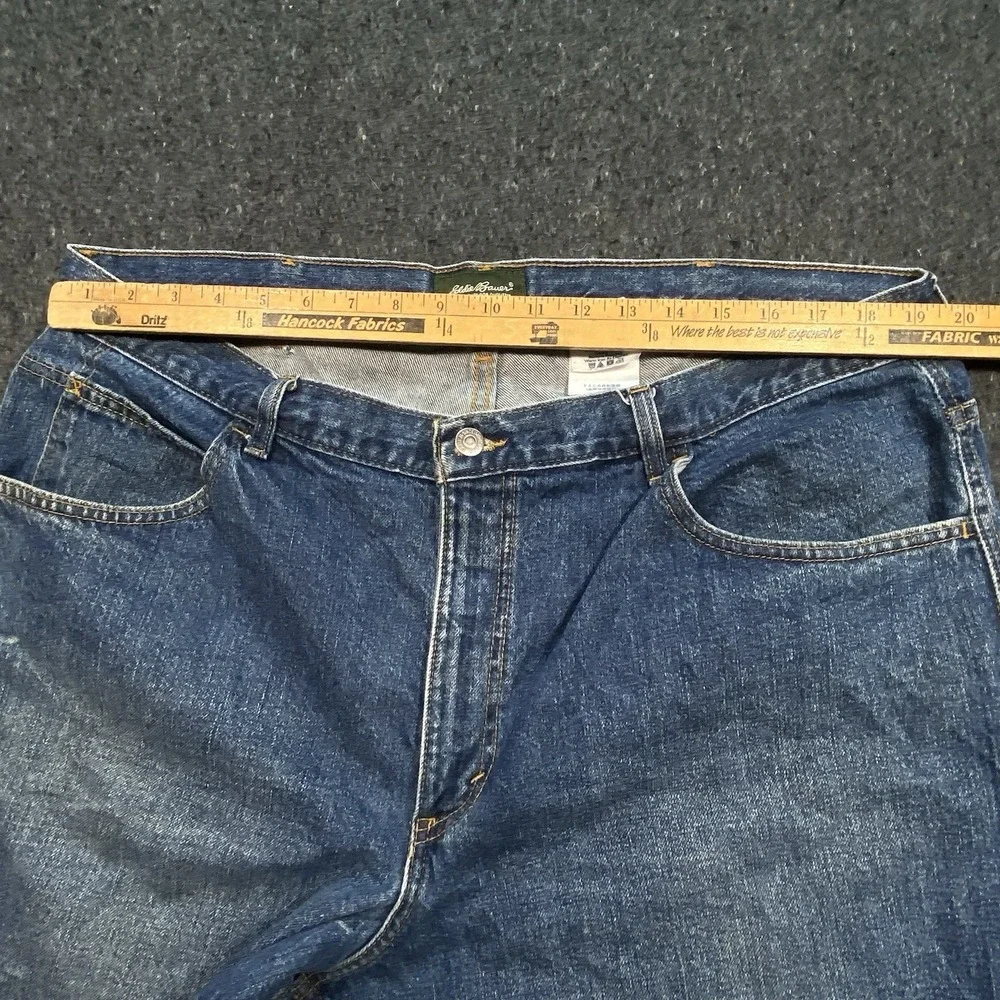 Eddie Bauer Medium Washed Preppy Classic Denim Shorts Men's Sz 42‎ Outdoor Wear